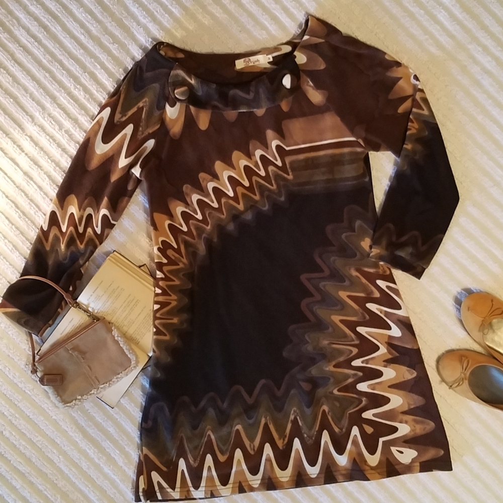 {Aryeh} Retro-style Tunic